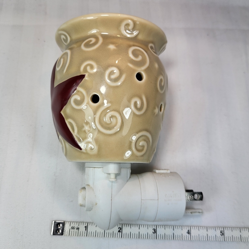 Scentsy Rustic Star NIGHTLIGHT Mini Wax Warmer Wall Plug In - Picture 6 of 15
